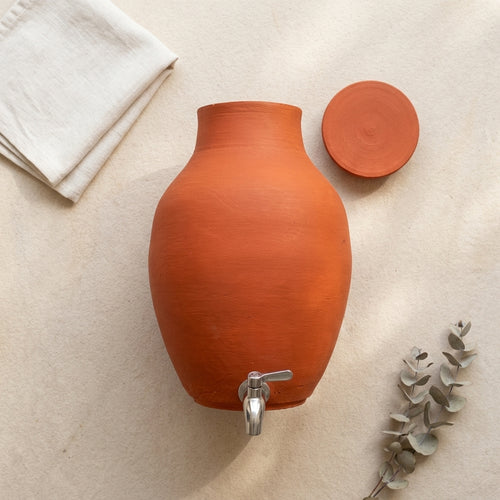 Mono Pot — Large Handcrafted Terracotta Water Pot
